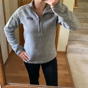 Patagonia grey sweatshirt, size small, very warm!